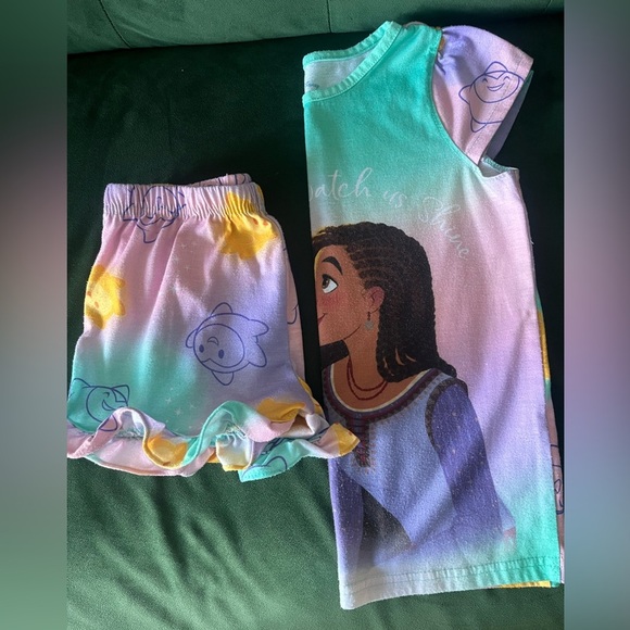 Disneys WISH Colorful Character Print Pajama Set - Picture 2 of 5